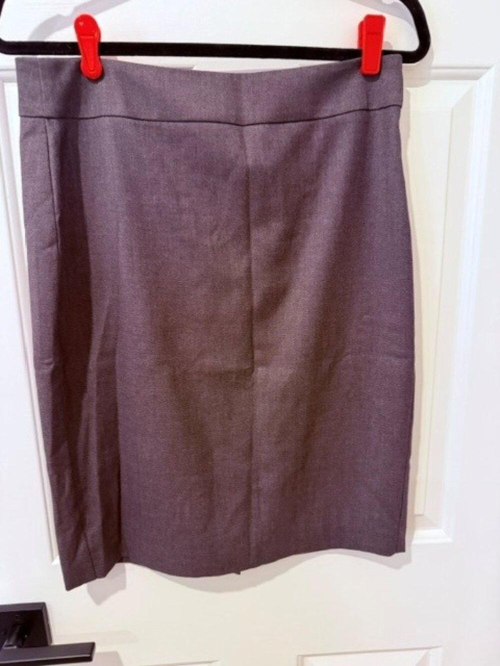 Banana Republic Grey Pencil Skirt - Size 6